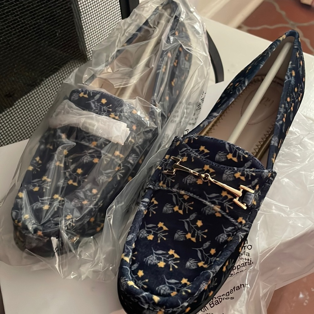 Cabi Carnaby loafer